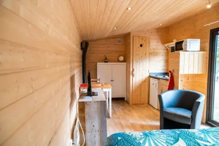 Verblijfpark Ardinam 1, Retraite Woodland Lodge dans les Ardennes - Photo 7