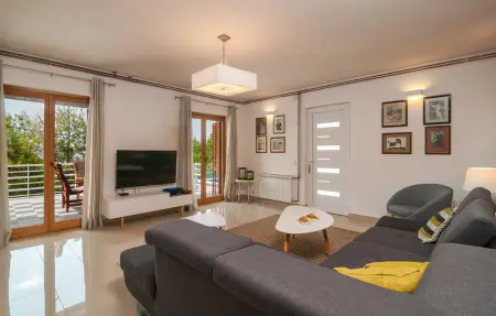 Maison 8 personnes à Supetar - Photo 2