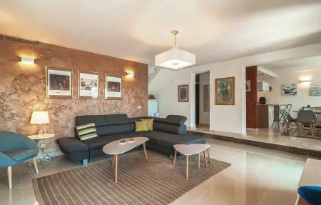 Maison 8 personnes à Supetar - Photo 3