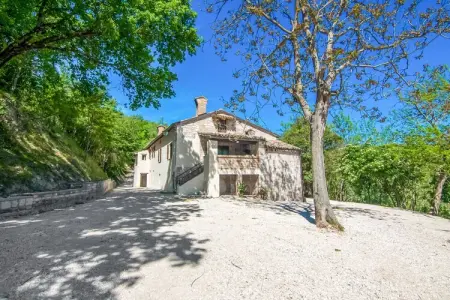 Ca' Paolo, Maison de campagne avec piscine dans la région des Marches - Photo 1