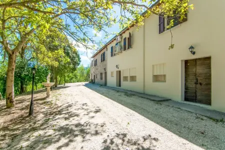 Ca' Paolo, Maison de campagne avec piscine dans la région des Marches - Photo 5