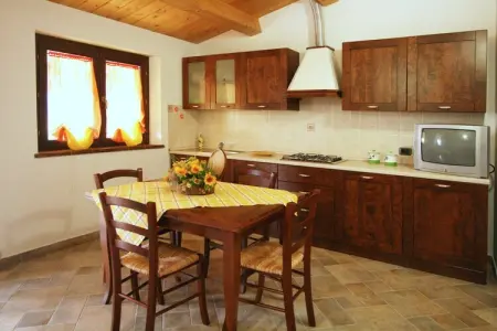 Raggio di Sole, Élégante Villa de Campagne à Cagli - Photo 2