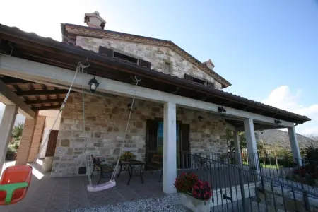 Raggio di Sole, Élégante Villa de Campagne à Cagli - Photo 11