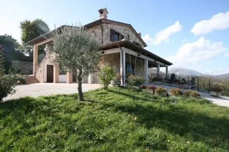 Raggio di Sole, Élégante Villa de Campagne à Cagli - Photo 12