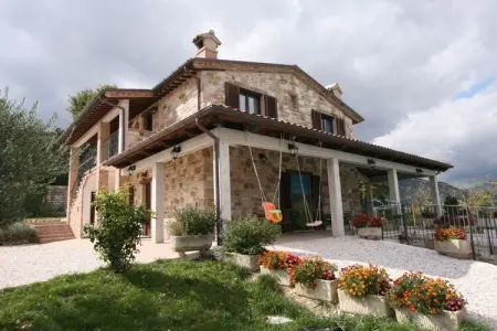 Raggio Un Posto al Sole, Villa de ferme avec piscine - Photo 10
