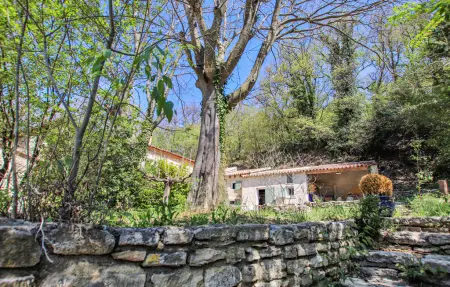 Maison 9 personnes à GOULT - Photo 9