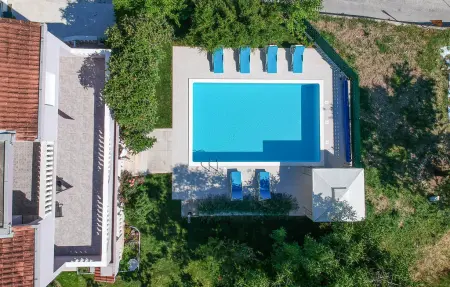 Maison 6 personnes à Zrnovnica - Photo 10