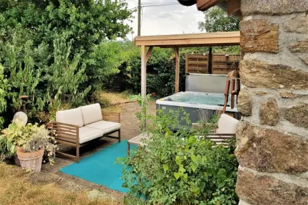 Authentieke Gîte in de Auvergne met zwembad en wellness, Appartement à 100 m de l'Atlantique. - Photo 1
