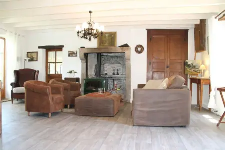 Authentieke Gîte in de Auvergne met zwembad en wellness, Appartement à 100 m de l'Atlantique. - Photo 3