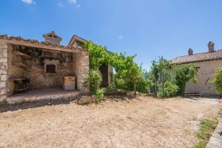 Fonni Grande, Maison à Sellano avec piscine privée - Photo 29