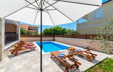 Maison 6 personnes à Privlaka - Photo 1