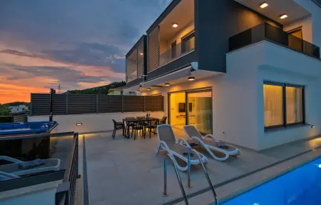 Maison 6 personnes à Makarska - Photo 12