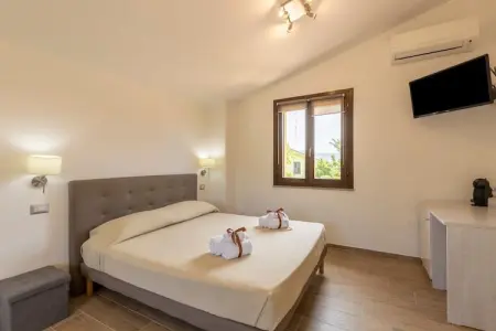 PORZIONE DI VILLA CHRISTIAN, Appartement avec piscine exclusive - Photo 24
