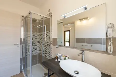 PORZIONE DI VILLA CHRISTIAN, Appartement avec piscine exclusive - Photo 29