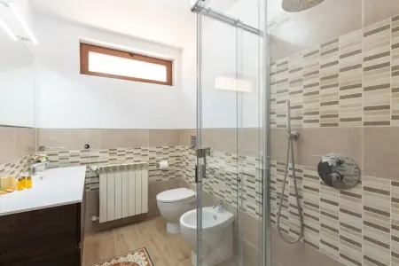 PORZIONE DI VILLA CHRISTIAN, Appartement avec piscine exclusive - Photo 31