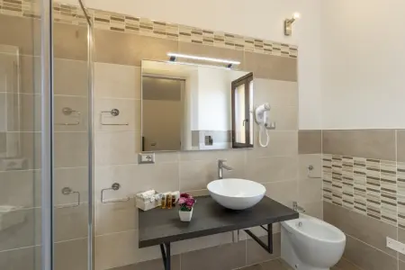 PORZIONE DI VILLA CHRISTIAN, Appartement avec piscine exclusive - Photo 35