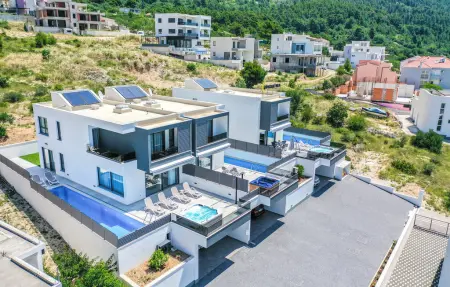 Maison 6 personnes à Makarska - Photo 1