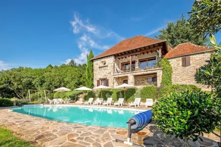 Altillac - Letreil, Maison en pierre avec piscine et jardin - Photo 5