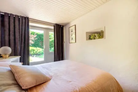 Altillac - Letreil, Maison en pierre avec piscine et jardin - Photo 21