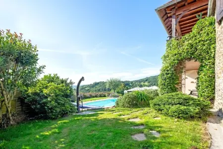 Altillac - Letreil, Maison en pierre avec piscine et jardin - Photo 26