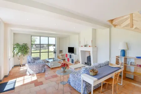 Le petit Chalet, Villa Lanton près de la côte et vue sur le port - Photo 2