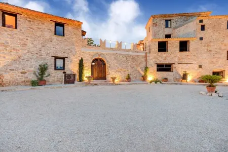 Casa Coloniale in Castello, Maison de vacances à Mosciano Sant Angelo avec cour - Photo 2