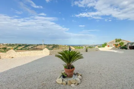 Casa Coloniale in Castello, Maison de vacances à Mosciano Sant Angelo avec cour - Photo 6
