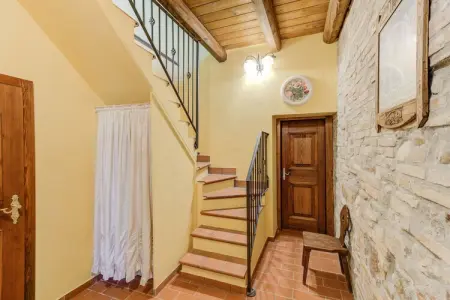 Casa Coloniale in Castello, Maison de vacances à Mosciano Sant Angelo avec cour - Photo 13