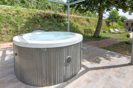 Tenuta Santa Rita - Torre di Ruggiero, Villa dynamique à Torre di Ruggiero avec sauna - Photo 4