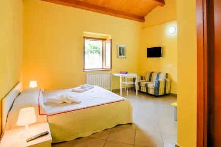 Tenuta Santa Rita - Torre di Ruggiero, Villa dynamique à Torre di Ruggiero avec sauna - Photo 12