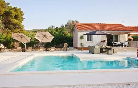 Maison 4 personnes à Supetar - Photo 1