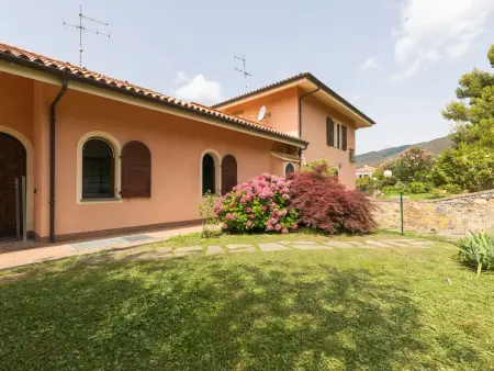 Villa Trabbia, Maison 6 personnes à Cisano sul Neva - Photo 23