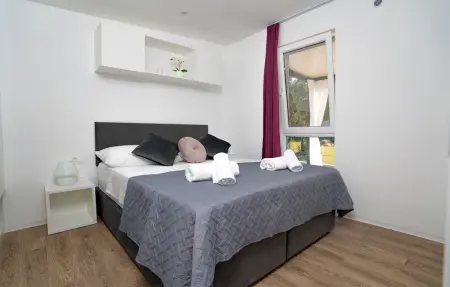 Maison 6 personnes à Sveti Filip i Jakov - Photo 6