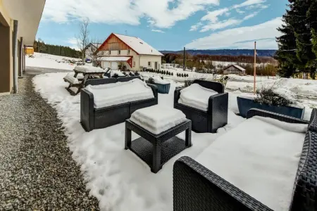 GITE A LA MONTAGNE BUGNY, Magnifique gמte א La Chaux avec jacuzzi - Photo 33