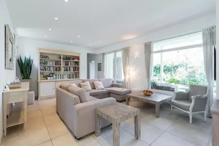 Residence Dulys, Villa de luxe à Juan-les-Pins - Photo 1