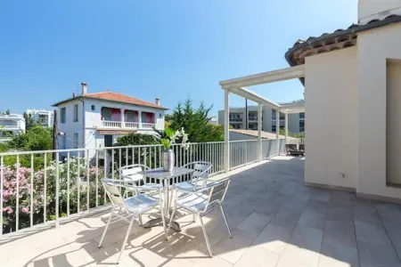 Residence Dulys, Villa de luxe à Juan-les-Pins - Photo 5
