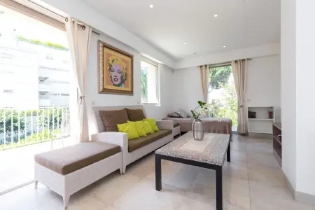 Residence Dulys, Villa de luxe à Juan-les-Pins - Photo 14