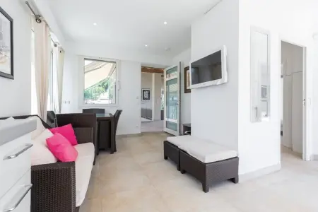 Residence Dulys, Villa de luxe à Juan-les-Pins - Photo 15