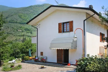 holiday home Casa Vado, Camaiore-, Maison à Camaiore avec vue sur montagnes - Photo 15