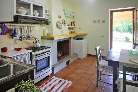 holiday home Casa Vado, Camaiore-, Maison à Camaiore avec vue sur montagnes - Photo 25
