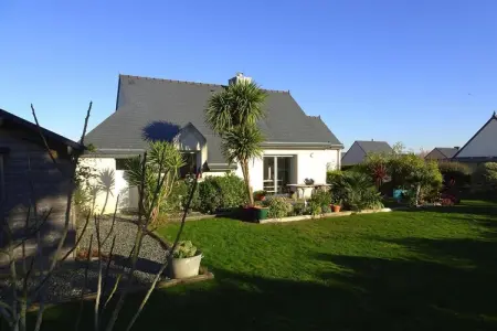 Pretty holiday home in palm garden near coast Pleubian, Maison à Pleubian près de plage Kermagen - Photo 10