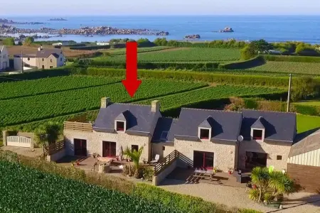 Steinhaus mit Meerblick Cléder, Maison en pierre à Cleder proche plage - Photo 1