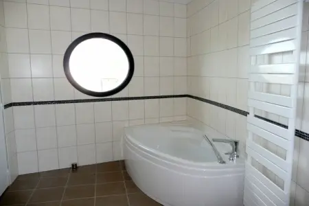 Premium-Ferienvilla mit Jacuzzi 180° Panorama-Meerblick Telgruc-sur-Mer, Villa à Telgruc-sur-Mer avec vue mer & jacuzzi - Photo 21
