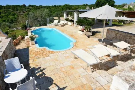 holiday home Cisternino-Trullo Ulivo Antico, Trulli à Valle d'Itra avec piscine et vue - Photo 26