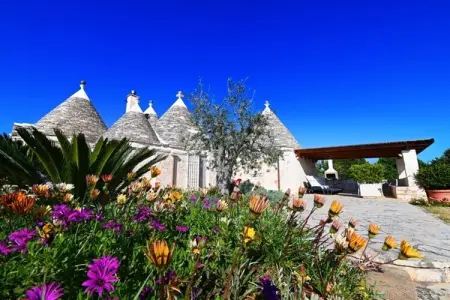 holiday home Cisternino-Trullo Ulivo Antico, Trulli à Valle d'Itra avec piscine et vue - Photo 34