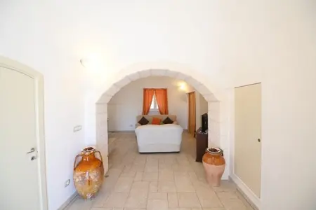 holiday home Cisternino-Trullo Ulivo Antico, Trulli à Valle d'Itra avec piscine et vue - Photo 43