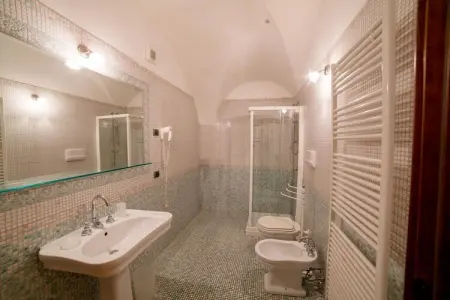 Residence Borgo Alba Chiara, Toscolano-trilo 60-80 qm, Maison de vacances à Toscolano avec parking - Photo 31