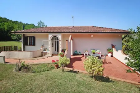 holiday home Casa Paola Camaiore - Villa Paola, Villa à Camaiore avec vue sur les montagnes - Photo 17