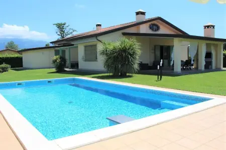 Villa Anna  holiday home ca 160 qm-Villa Anna ca 160 qm, Maison à Versilia avec Piscine et Plages - Photo 6