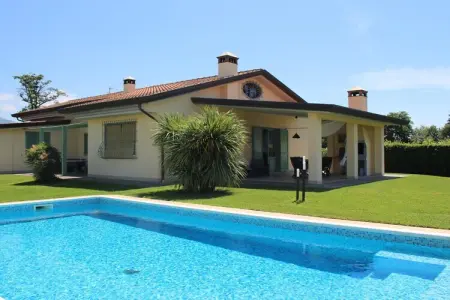 Villa Anna  holiday home ca 160 qm-Villa Anna ca 160 qm, Maison à Versilia avec Piscine et Plages - Photo 7